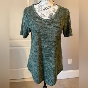 🦜Cute Summer Top.                            Bag 69